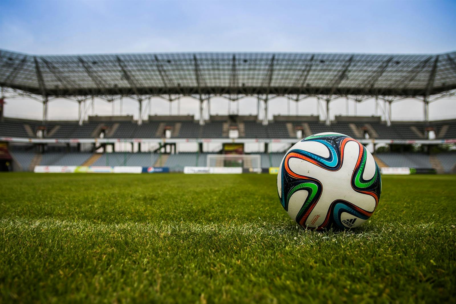 亚新体育 · 足球